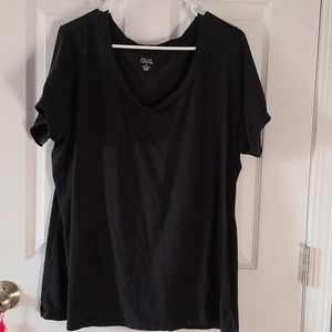 Black tee shirt